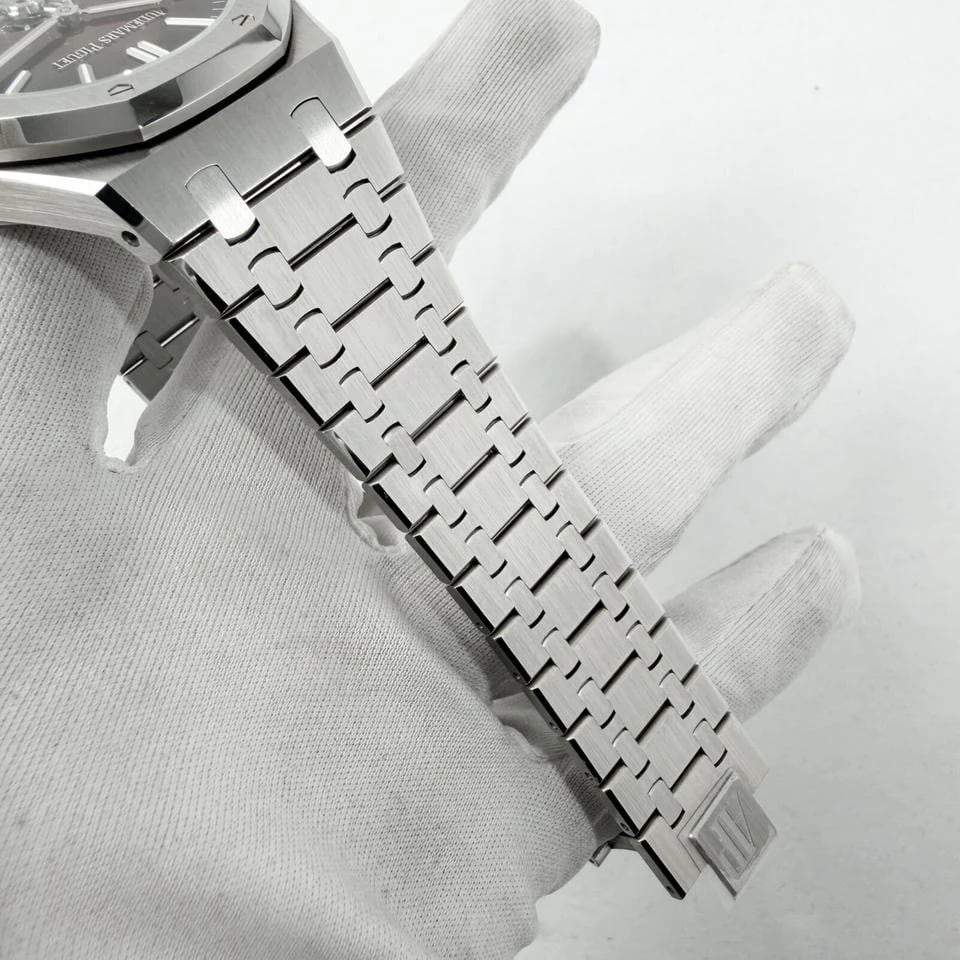 Audemars Piguet Royal Oak Selfwinding Flying Tourbillon 41mm Burgundy Dial Stainless Steel 26730ST.OO.1320ST.05 — 2 of 12