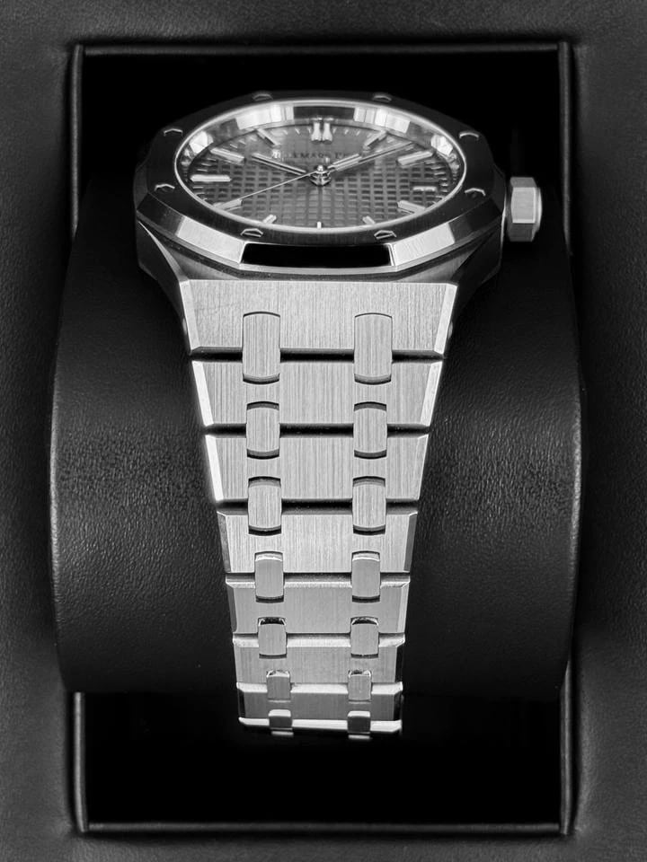 Audemars Piguet Royal Oak Selfwinding 37mm graues Zifferblatt Edelstahl — 2 von 9