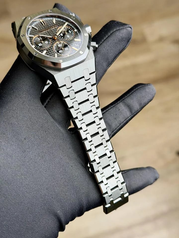 Audemars Piguet Royal Oak Chronograph 41mm schwarzes Zifferblatt schwarze Keramik — 2 von 7