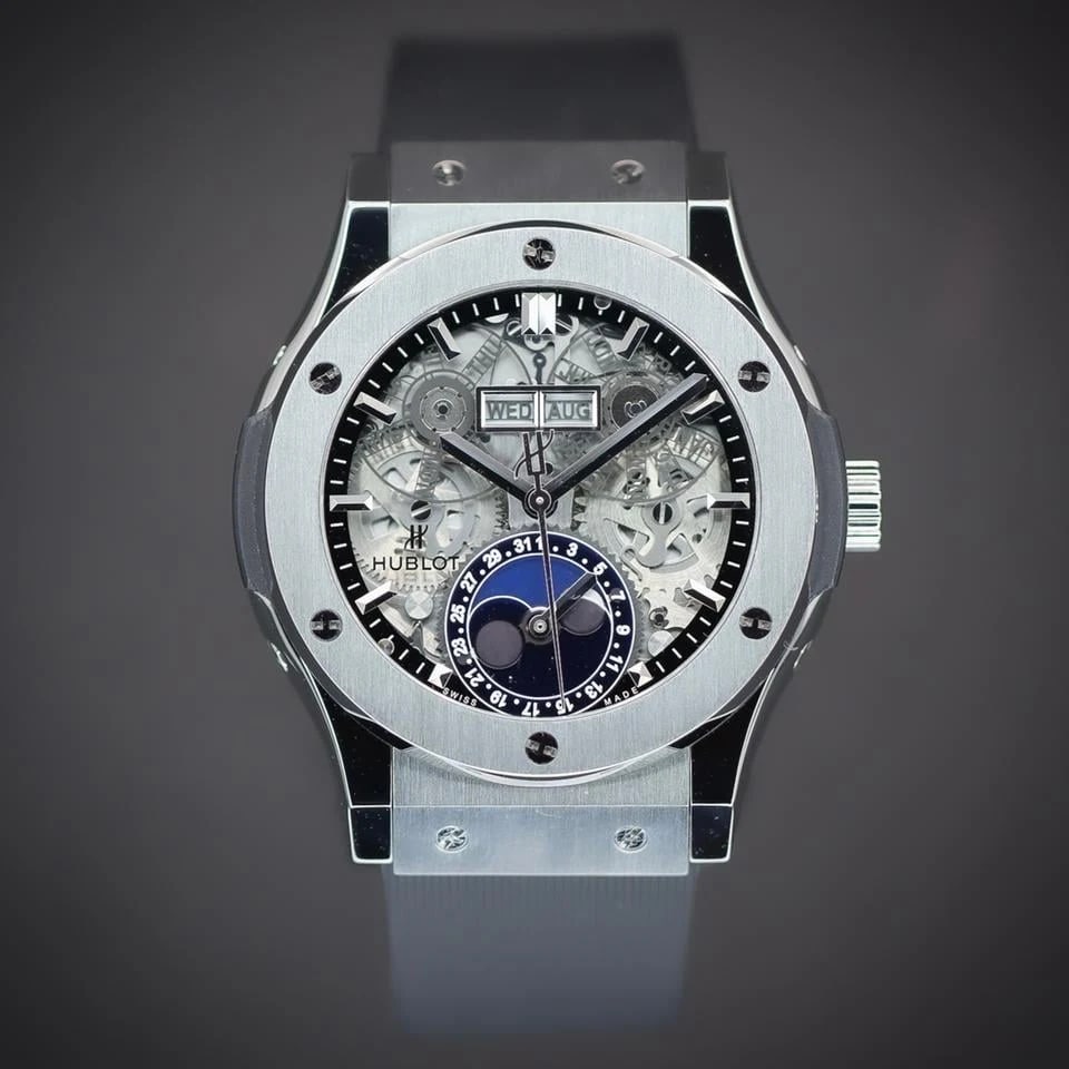 Hublot Classic Fusion Aerofusion Mondphase 547.NX.0170.LR — 1 von 12